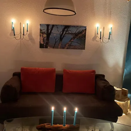 Stilvolle 90qm Mit Wintergarten Lejlighed