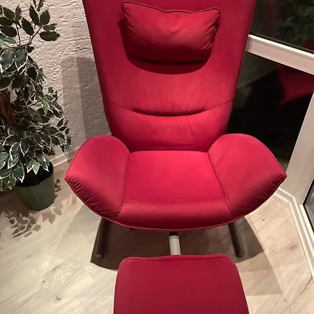 Appartement Stilvolle 90qm Mit Wintergarten Hungen