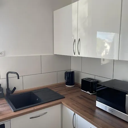 Stilvolle 90qm Mit Wintergarten * Hungen