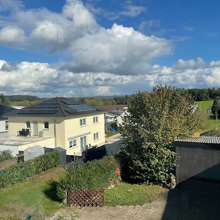 Stilvolle 90qm Mit Wintergarten * Hungen