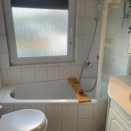 Stilvolle 90qm Mit Wintergarten *