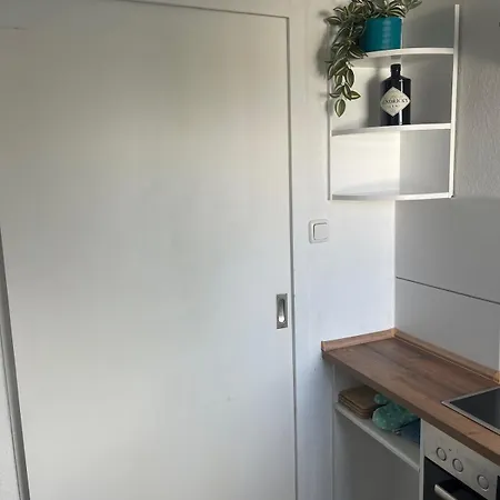 Stilvolle 90qm Mit Wintergarten Lejlighed