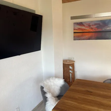 Stilvolle 90qm Mit Wintergarten *