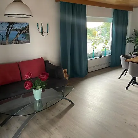 Appartement Stilvolle 90qm Mit Wintergarten *