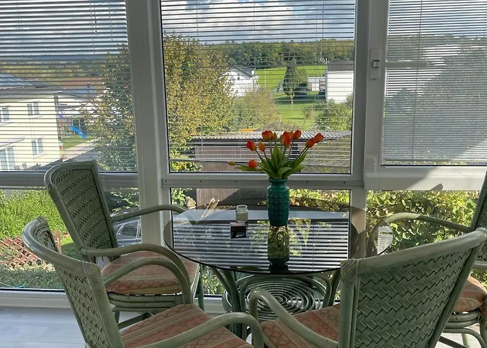 Apartamento Stilvolle 90qm Mit Wintergarten Hungen