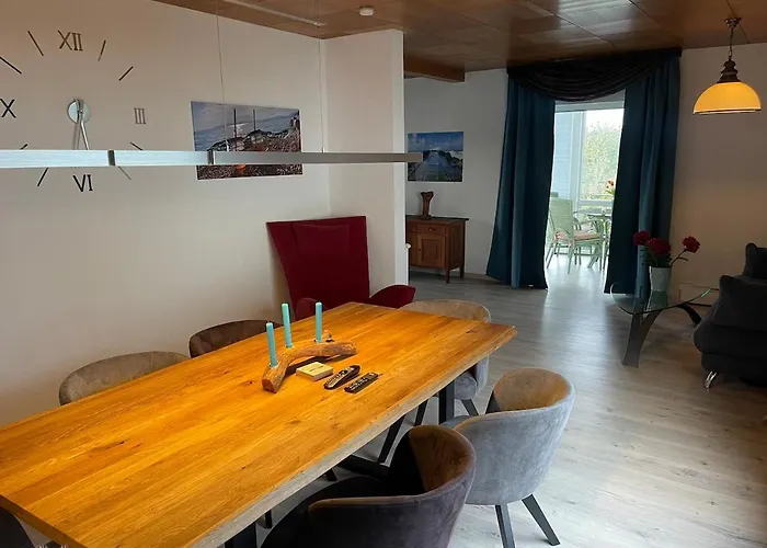 Stilvolle 90qm Mit Wintergarten * Hungen