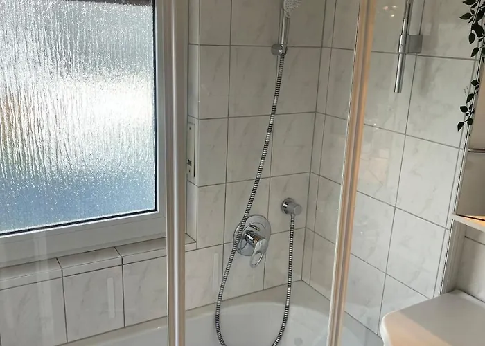 Stilvolle 90qm Mit Wintergarten Apartment *